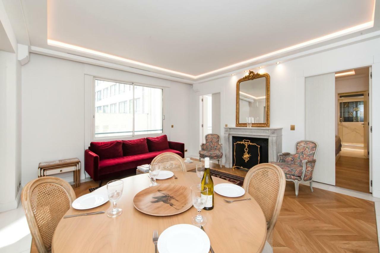 Luxury Montaigne Apartment 巴黎 外观 照片
