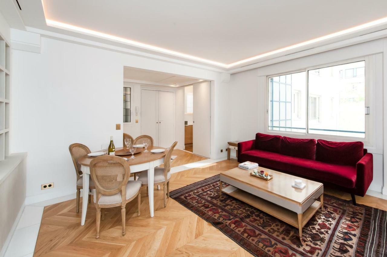 Luxury Montaigne Apartment 巴黎 外观 照片